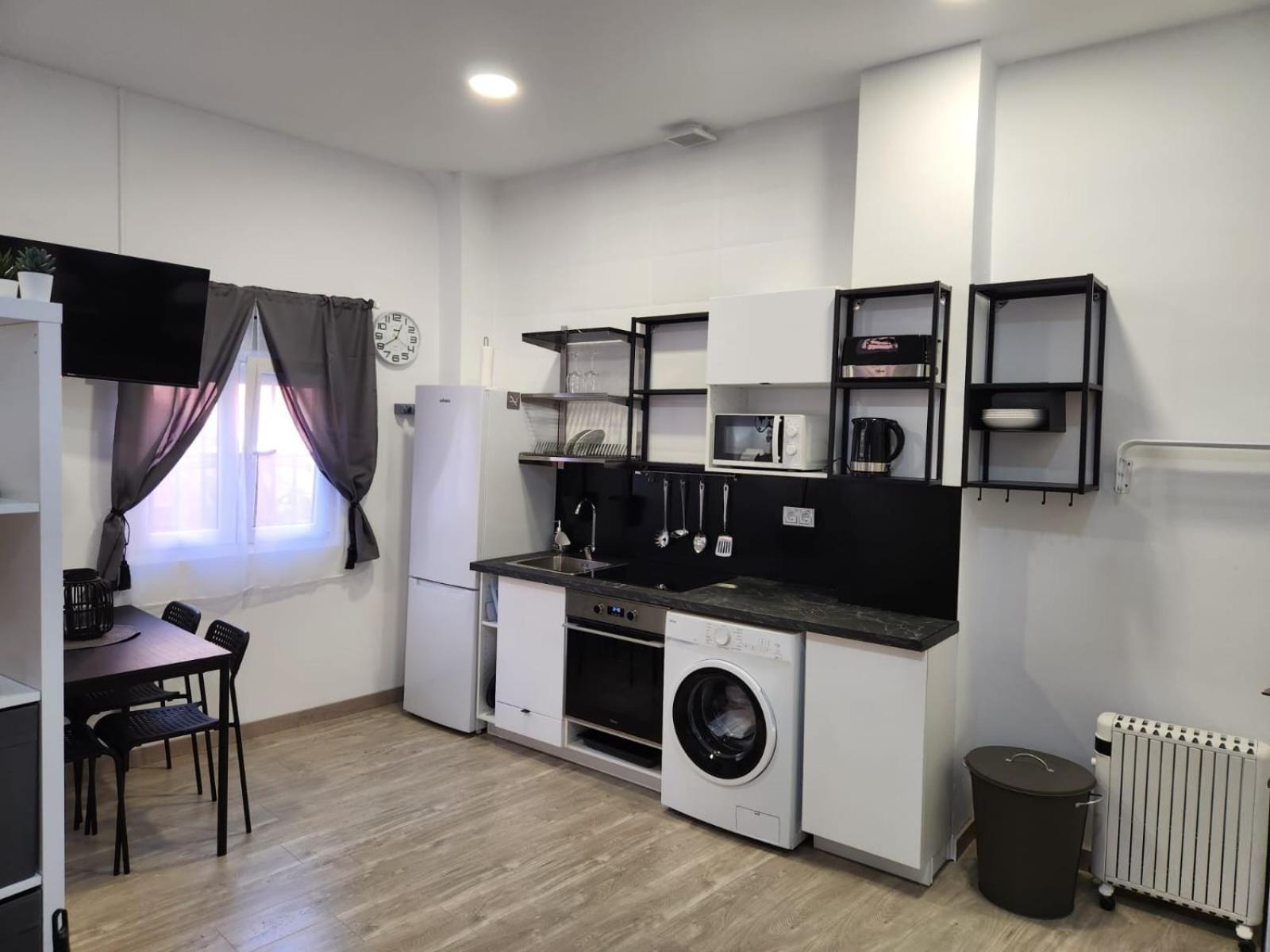 Plan B Madrid Vallecas エクステリア 写真